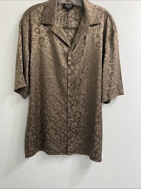 Boohoo MAN Brown Satin Jacquard Shirt